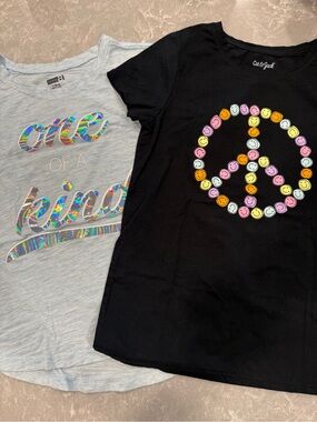 Girls Graphic Tee Bundle Size Large 10/12 Crazy 8 & Cat & Jack